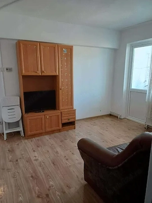 Inchiriez apartament - imagine 3