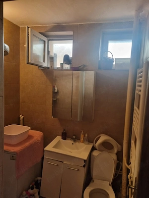 Propietar vind Vila P+2E Zona Centrala - imagine 8