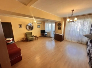 Apartament 4 Camere Semidecomandat Bd.Alexandru Obregia