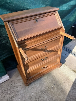 Birou , secretar - imagine 2