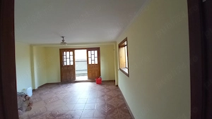 Casă cu potențial rezidențial, comercial și turistic   Vrancea - imagine 6