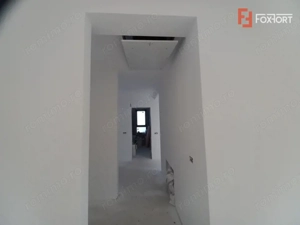 Duplex modern cu 5 camere si 2 bai in Ghiroda - imagine 12