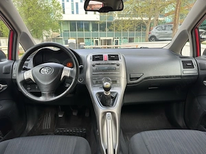 Toyota Auris 2009 - imagine 5