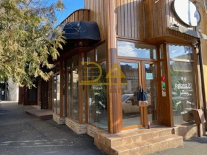 0 comision Spatiu Comercial de Inchiriat zona Polona