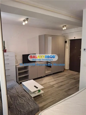 Garsoniera mobilata utilata Militari Residence 55.900 euro - imagine 3