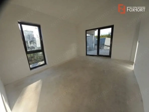 Duplex modern cu 5 camere si 2 bai in Ghiroda - imagine 2
