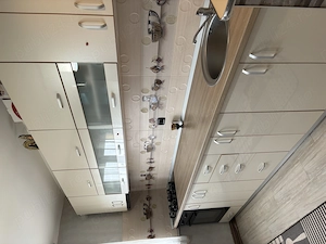 Vand apartament 2 camere - imagine 3