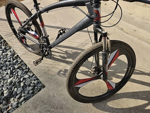 Bicicleta adulți 26 - model deosebit