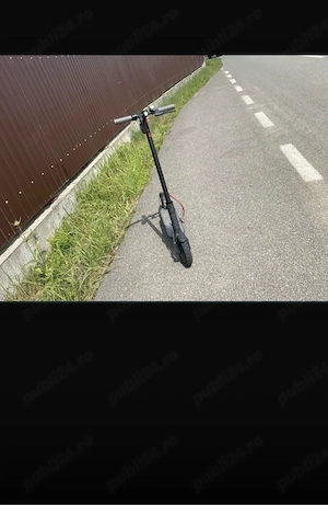 vand trotineta electrica xaomi m365  - imagine 4