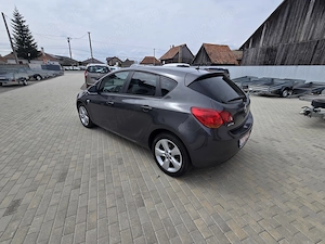 Opel Astra 1.6 Enjoy, 1598 CMC, 115 CP - imagine 4