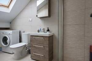 De vânzare apartament cu trei camere în Bună Ziua - imagine 10