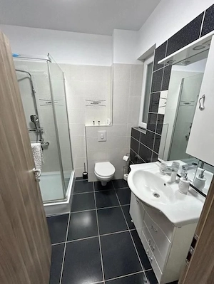 Bucatarie INCHISA, langa Uzina de apa-Braytim. Mobilat si utilat ! - imagine 9