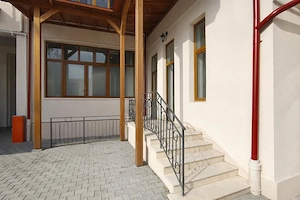 De închiriat spațiu pentru birouri   aproape de Piața Avram Iancu - imagine 8