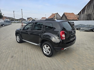 Dacia Duster dCi 110 FAP 4x2 Laureate - imagine 3