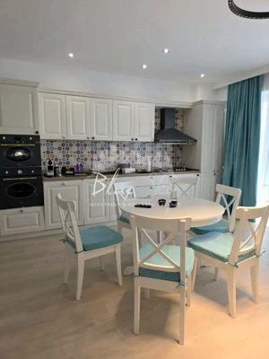 Apartament renovat 2026 în Summerland Mamaia - imagine 4