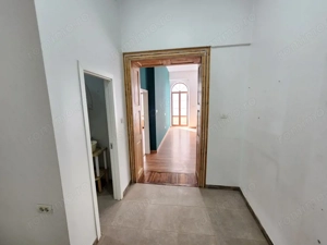 Închiriez birou în Piața Unirii