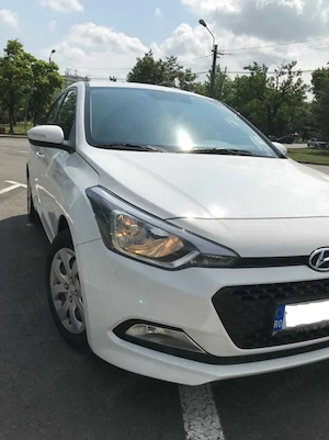 PROPRIETAR, vând Hyundai i20, 66000 km, mașină îngrijită. - imagine 4