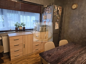 Apartament cu 4 camere,  parter  în zona  Lipovei