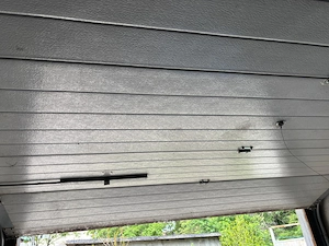 Poarta garaj culisanta, folosita, in stare de functionare - imagine 2