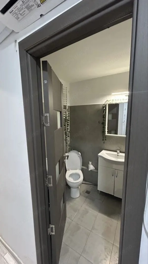 Închiriez garsonieră modernă, Mall Vitan, spațioasă, decomandată - imagine 6