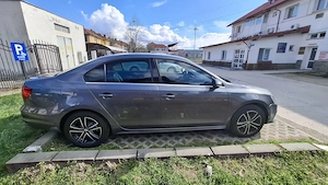 Volkswagen Jetta 2.0 TD 150 CP