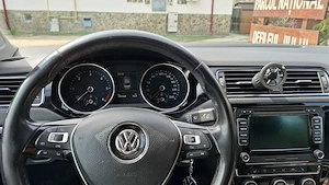Volkswagen Jetta 2.0 TD 150 CP - imagine 5