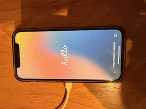 Vand iPhone 12 stare foarte buna memorie interna 128 GB
