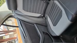 Volkswagen Jetta 2.0 TD 150 CP - imagine 7