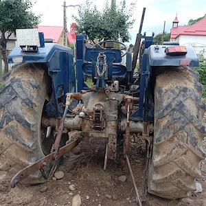 Tractor Ebro 470  - imagine 4