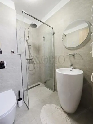 Apartament 3 camere lux .Parcare inclusa  | Expozitiei - imagine 9