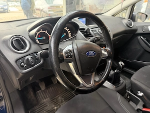Ford Fiest 1.5 tDCI trend - imagine 13