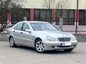 Mercedes-Benz c180 2003 