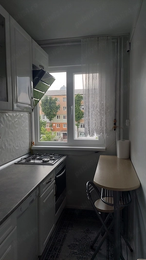 Inchiriez termen lung ap 2 cam  in spate Lidl Exercitiu 