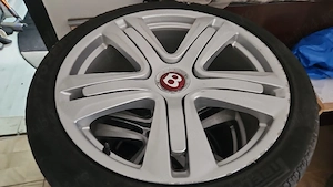 jante bentley cu tot cu capace 