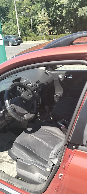 Renault Megane 2 1.6 16V - imagine 9