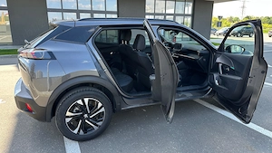 Peugeot 2008 Allure 2023 - imagine 2