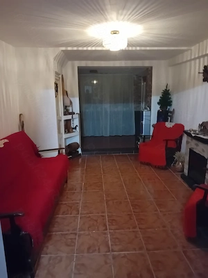 Închiriez  Vilă  P+1