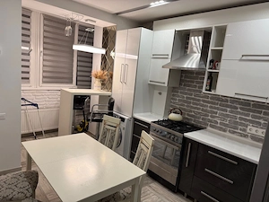 De vanzare apartament cu 2 camere in zona Girocului - imagine 3