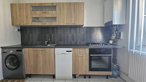 Centrala proprie! Bucatarie mobilata si utilata! Ideal pentru investtitie! - imagine 3