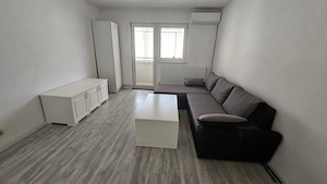 Centrala proprie! Bucatarie mobilata si utilata! Ideal pentru investtitie!