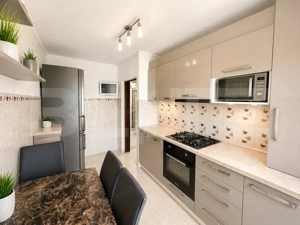 Apartament cu scara interioara, 100 mp, 5 camere, 2 bai, Cetate - imagine 2