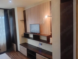 Garsonieră cochetă   Zona Far | Etaj 3 | Mobilata 