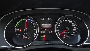 VW Passat GTE Plug-in Hybrid 2016 - imagine 5