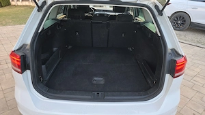 VW Passat GTE Plug-in Hybrid 2016 - imagine 9