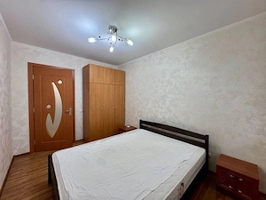 Apartament cu 2 camere de inchiriat in zona Complex Studentesc centrala proprie