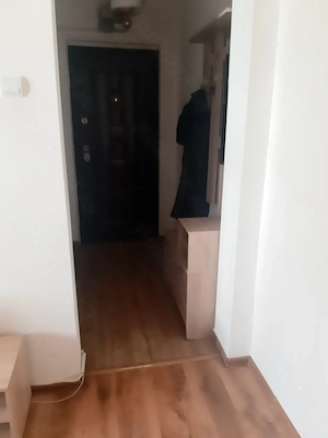 Proprietar vand apartament 2 camere pret 80000 euro - imagine 9