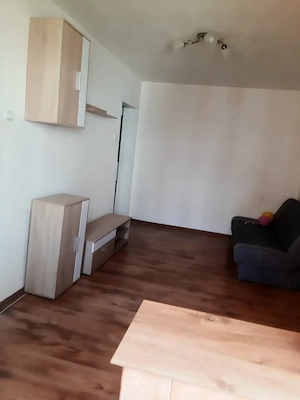Proprietar vand apartament 2 camere pret 80000 euro - imagine 10