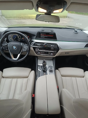 BMW 530e Plug-in Hybrid | 252 CP | An 2019 | EURO 6 | Automată     - imagine 7