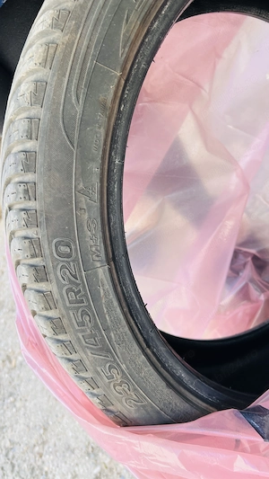 Vând anvelope all season 235/45/20 - imagine 4