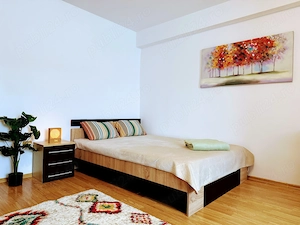 Persoana Fizica Inchiriez Apartament cu o cameră   Locație excelentă, Circumvalațiunii 29